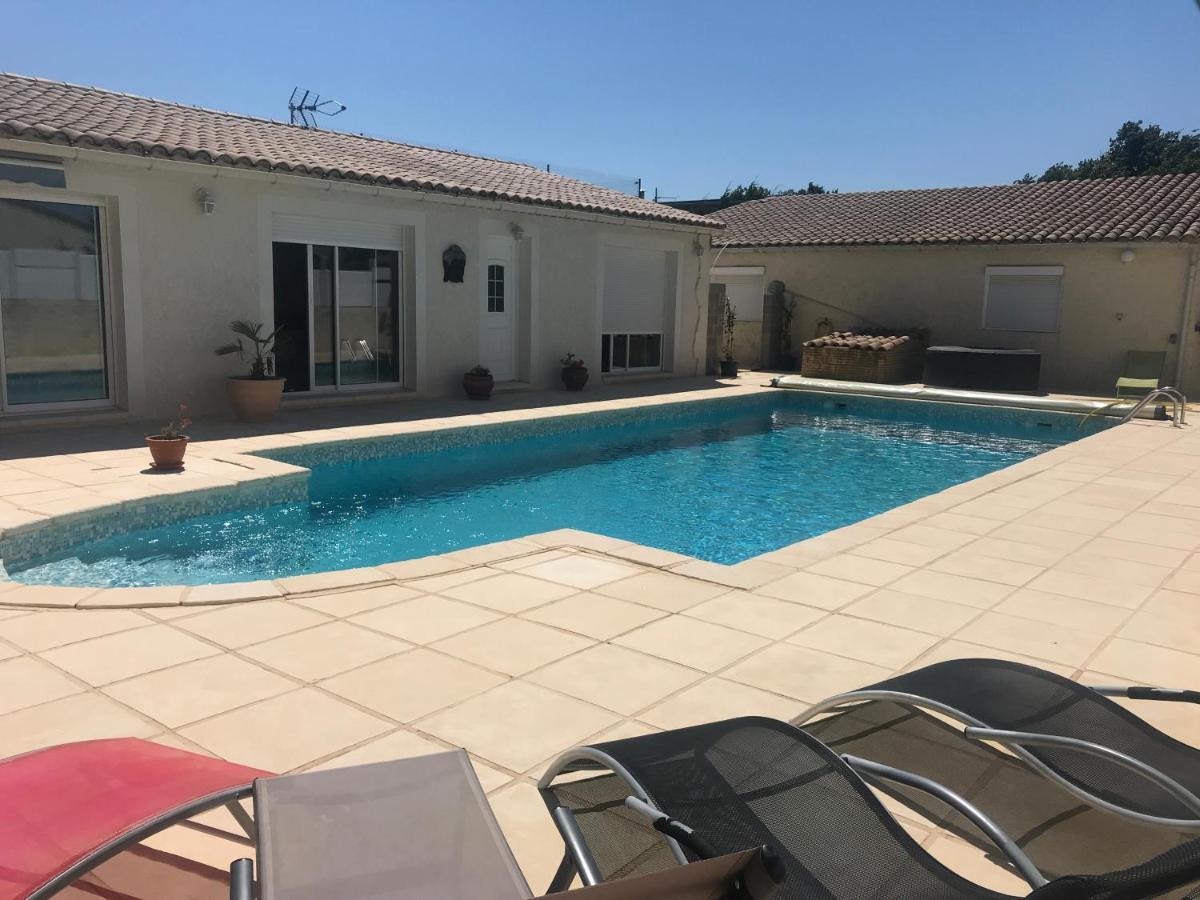 Les Clematites Apartment Donzere Exterior photo